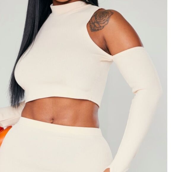 PrettyLittleThing Shape Stone Rib High Neck Bardot Sleeve Crop Top Tan 10 NWT - Picture 4 of 7